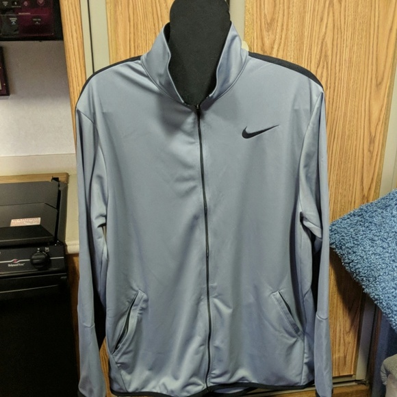 Nike Other - Nike extra large silver zip up jacket